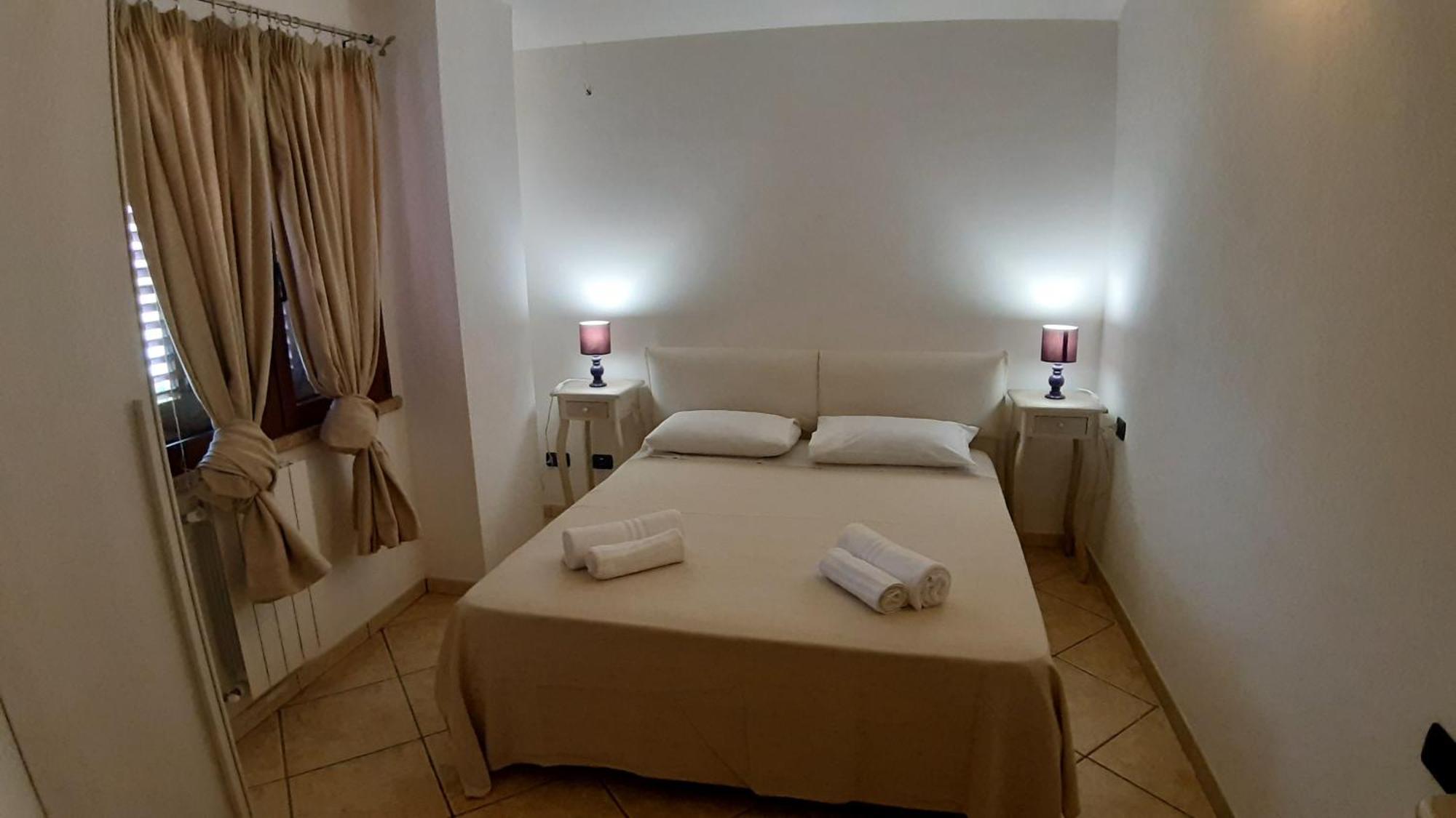 Lo Sguardo Sulla Citta' ,Panoramic View Apartman Olbia Kültér fotó