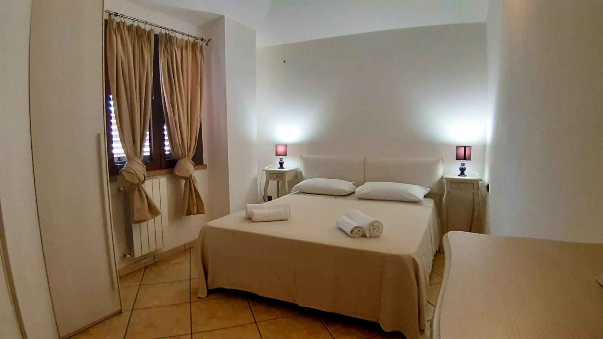 Lo Sguardo Sulla Citta' ,Panoramic View Apartman Olbia Kültér fotó